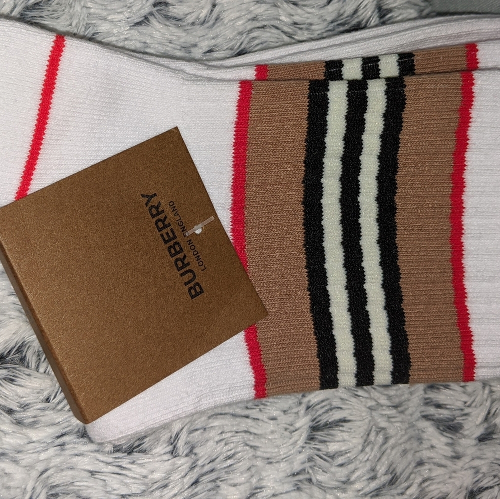 Burberry White Icon Stripe Intarsia Socks